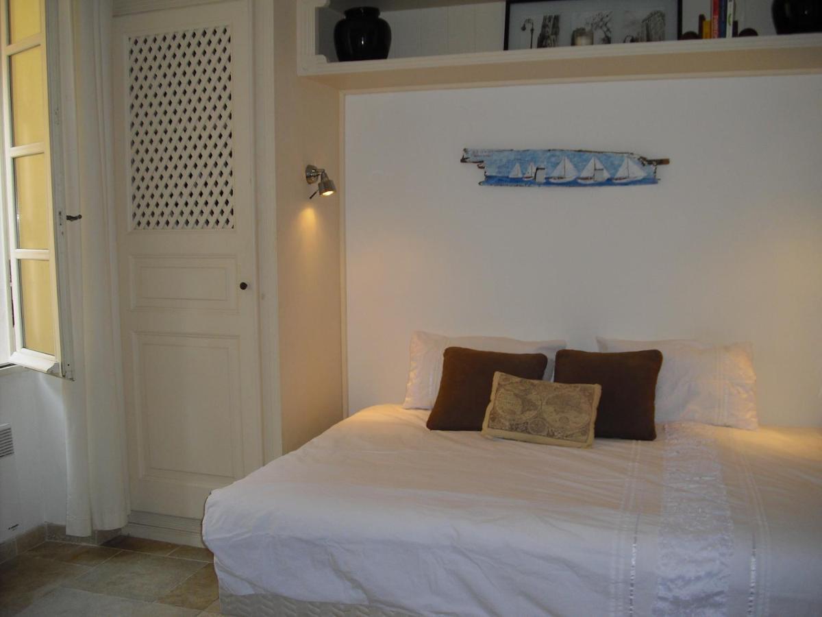 Maison Saint Tropez Bagian luar foto