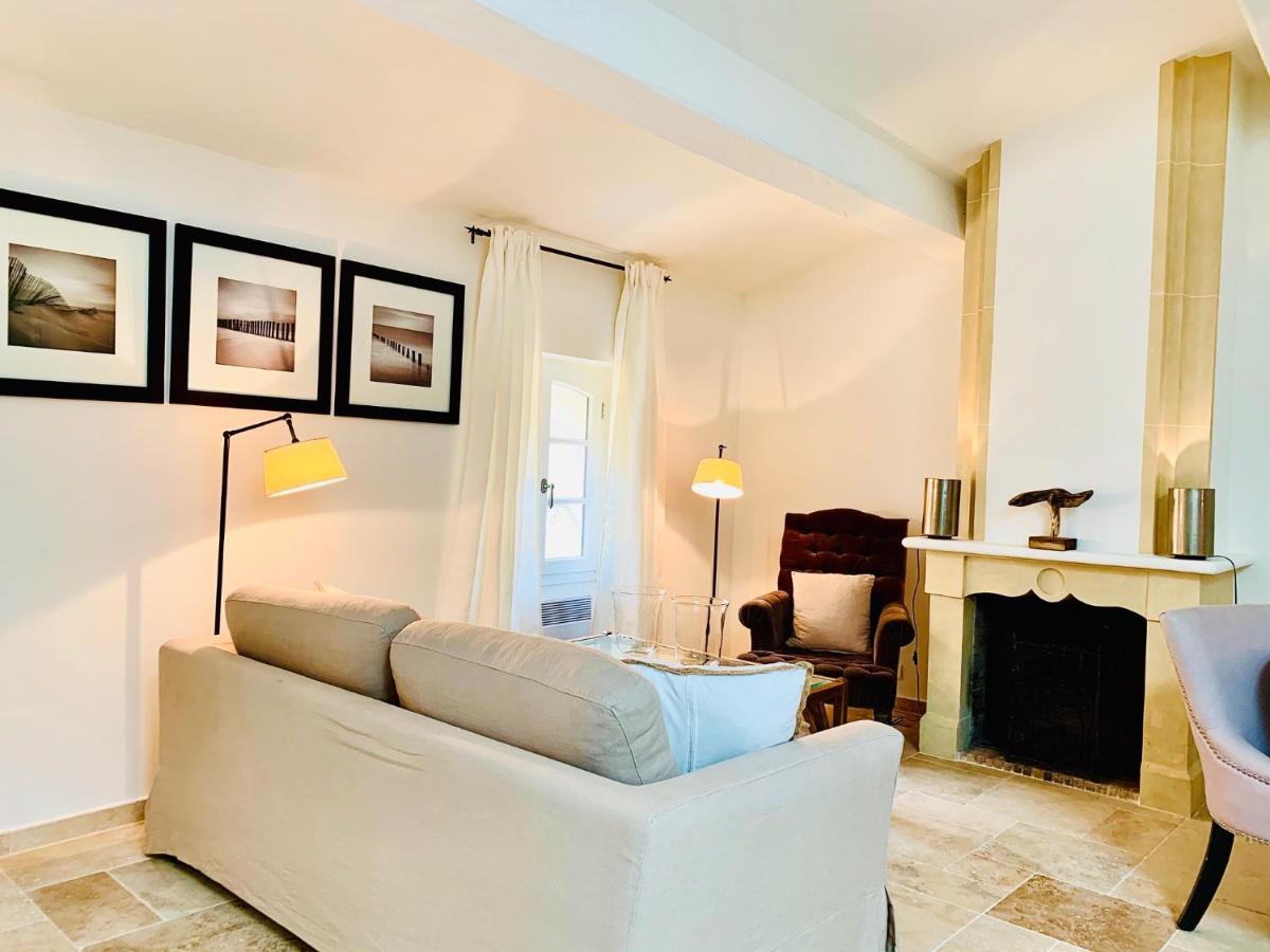 Maison Saint Tropez Bagian luar foto