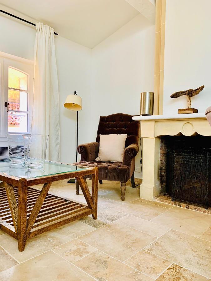 Maison Saint Tropez Bagian luar foto